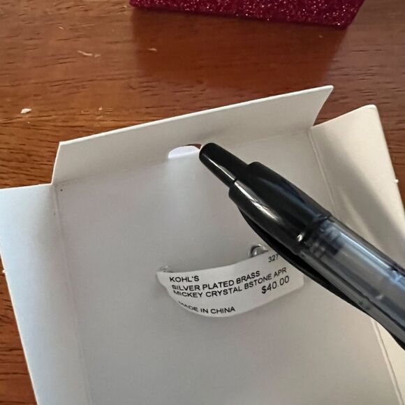 🆕 Disney Mickey The True Original April Birthstone Studded Earrings - Picture 6 of 6